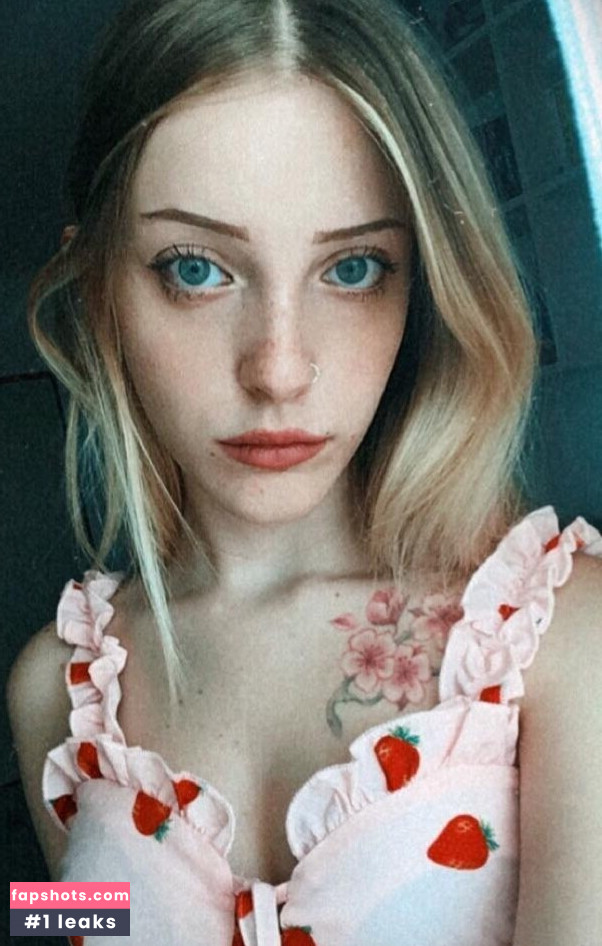 Agnese Innocente Nude Leaks OnlyFans Photos #102 - LeakJerk