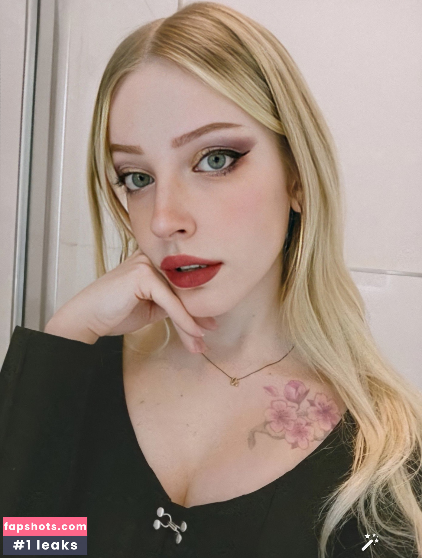 Agnese Innocente Nude Leaks OnlyFans Photos #106 - LeakJerk