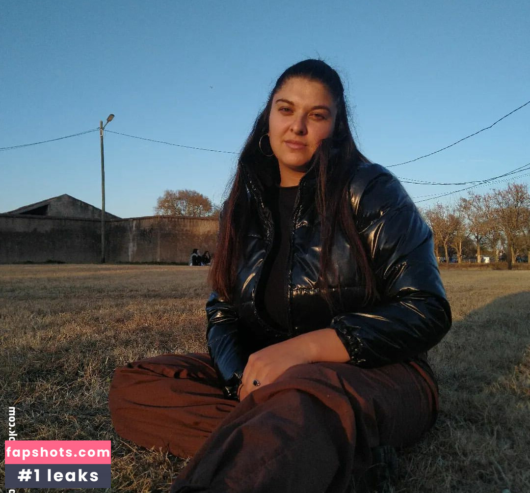 Agustina Doffo gallery photo #31