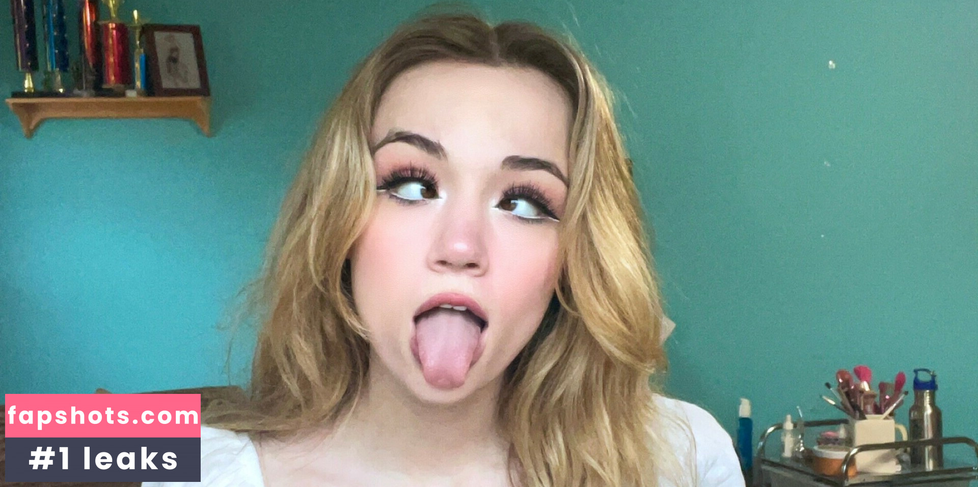 Ahegao gallery photo #75