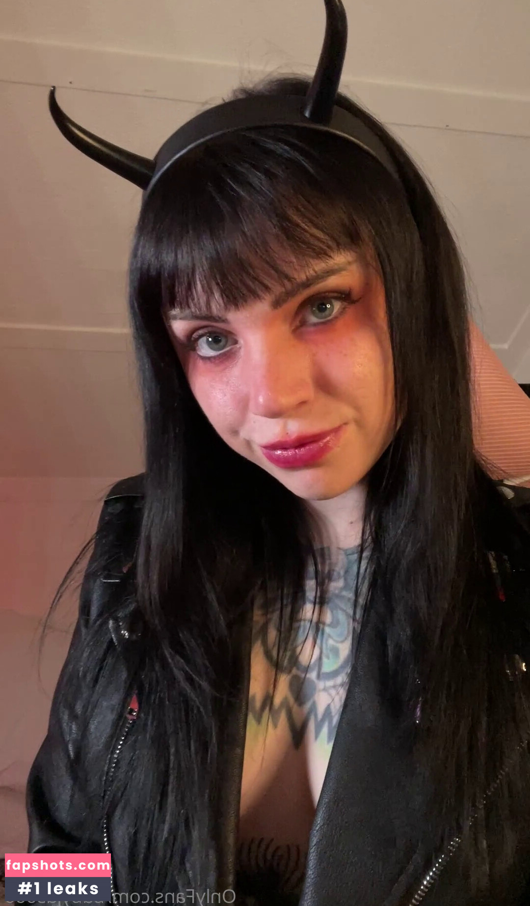 Ahptik Nacktheit OnlyFans Fotos #3 - Fapshots