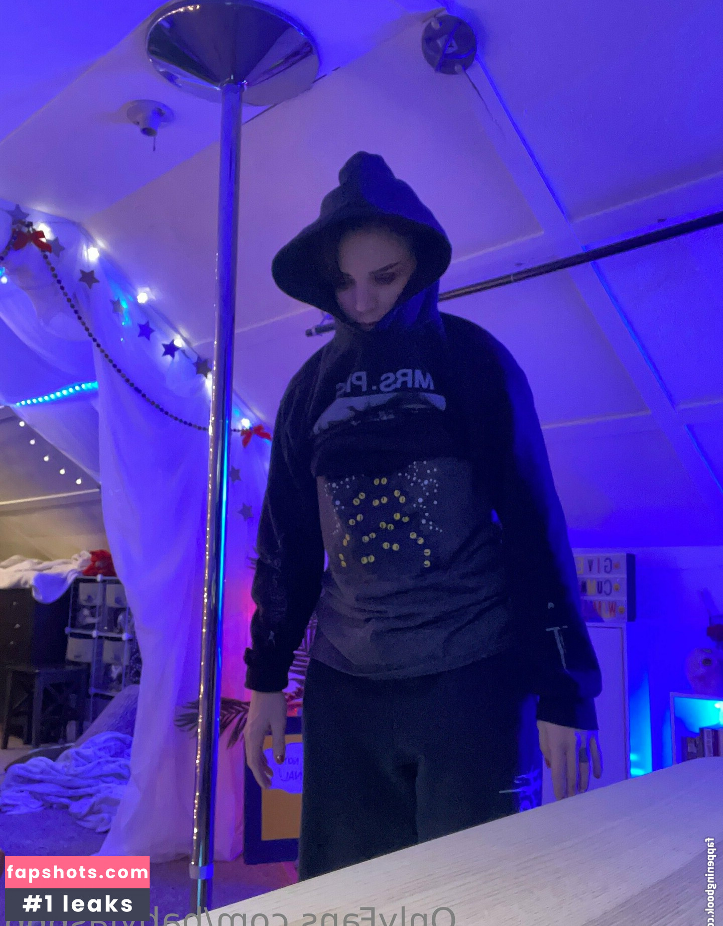 Ahptik Nude Leaks OnlyFans Photos #34 - Fapshots