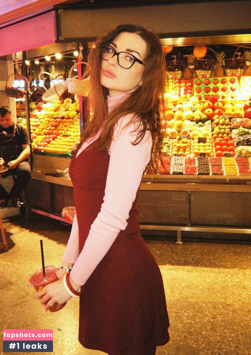 Ahrinyan gallery photo #2