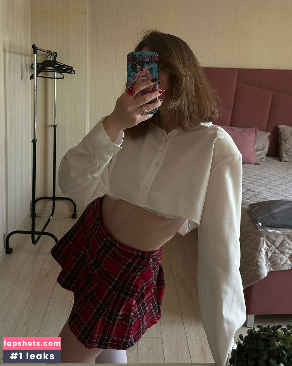 Ahrinyan gallery photo #47