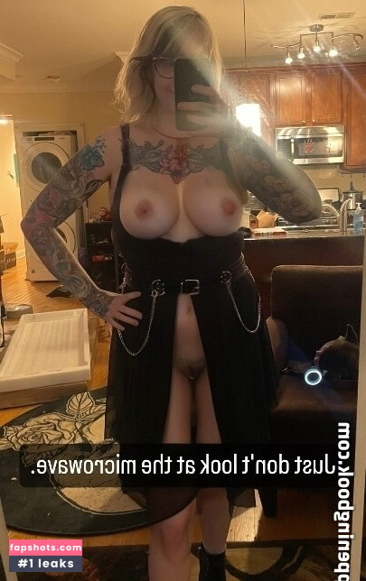 AI Generated Celebrity Nudes gallery photo #185