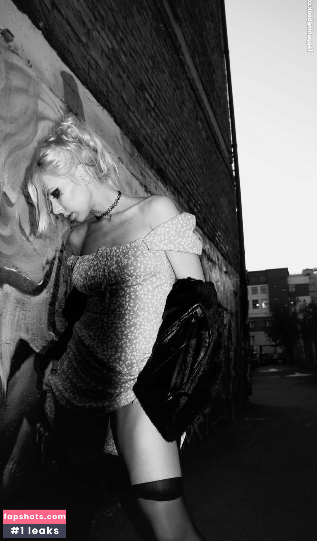 Ai Mori gallery photo #152