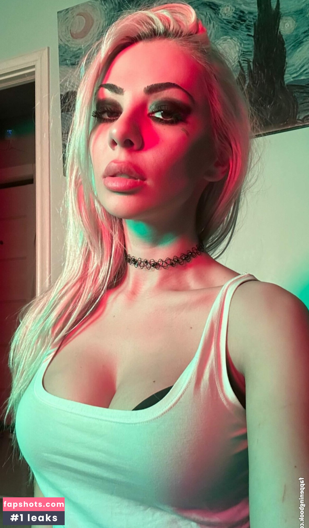 Ai Mori gallery photo #158