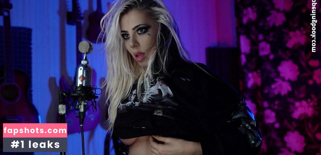 Ai Mori gallery photo #166