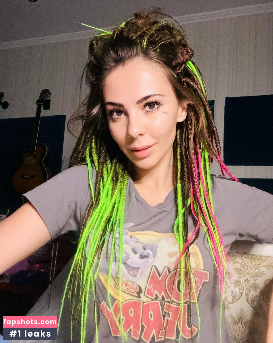 Ai Mori gallery photo #73