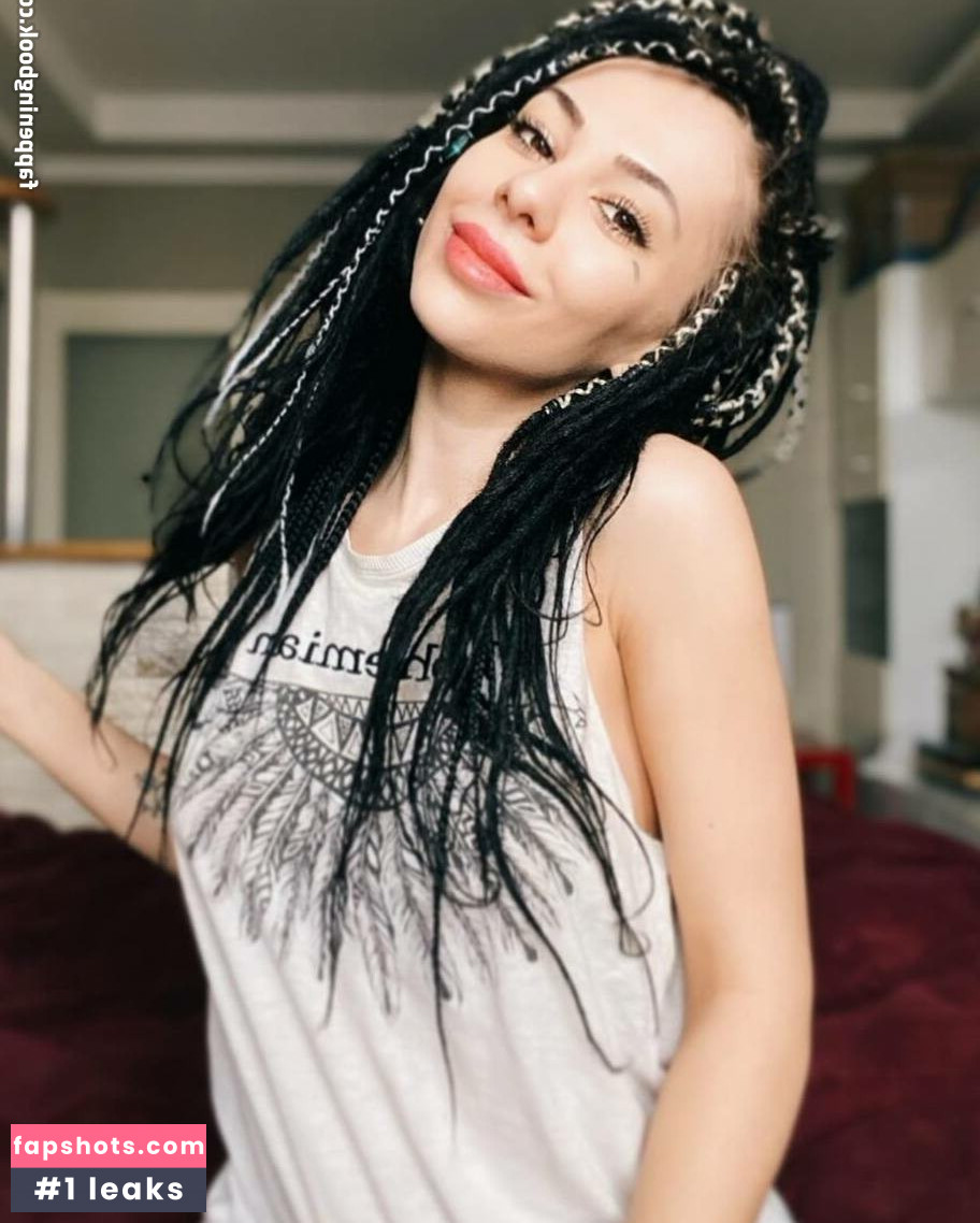 Ai Mori gallery photo #78