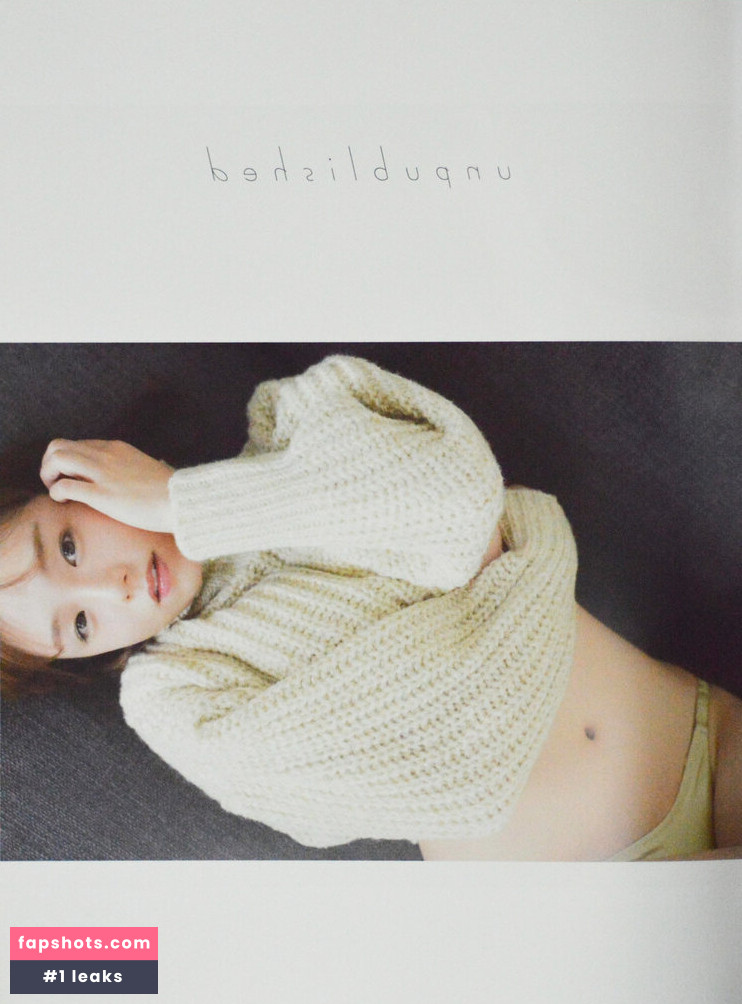 Ai Shinozaki gallery photo #391