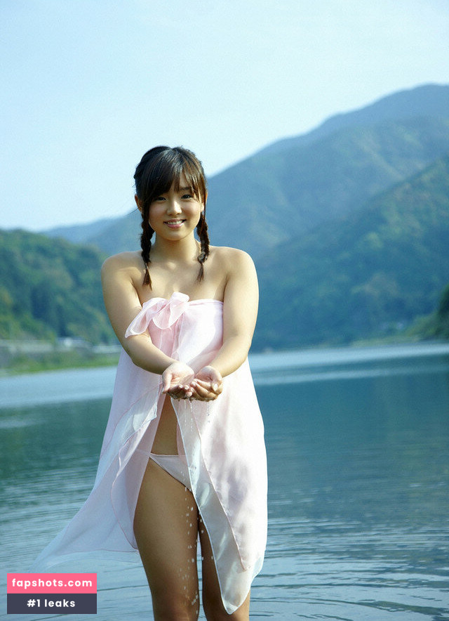 Ai Shinozaki gallery photo #426