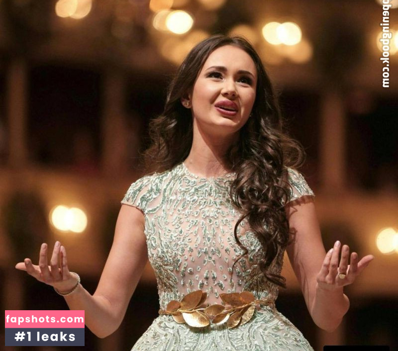 Aida Garifullina gallery photo #8