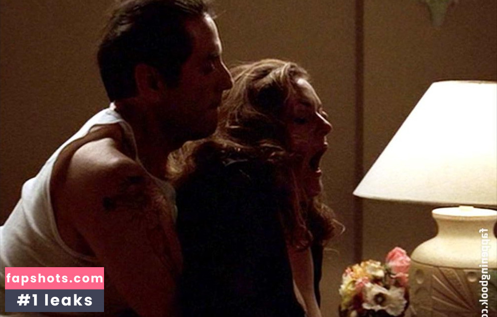 Aida Turturro gallery photo #3