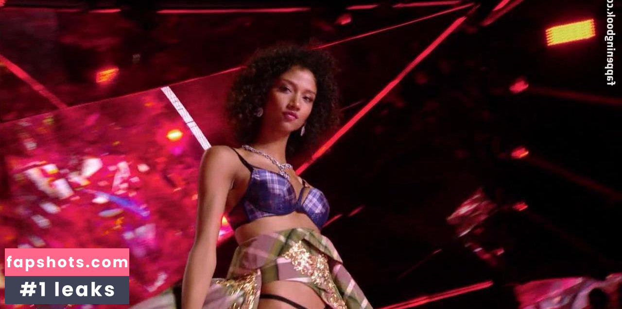 Aiden Curtiss gallery photo #5