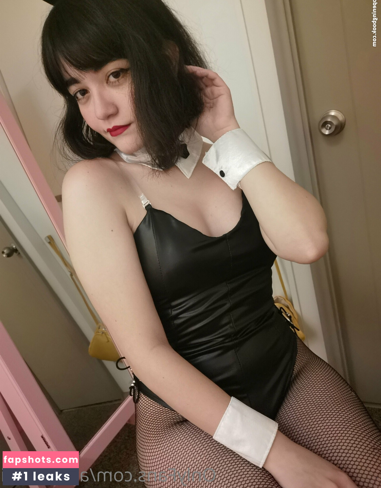 Aikosuzuki gallery photo #5