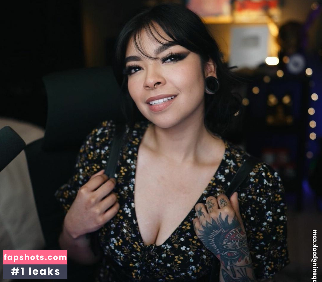 Aileen Senpai gallery photo #115