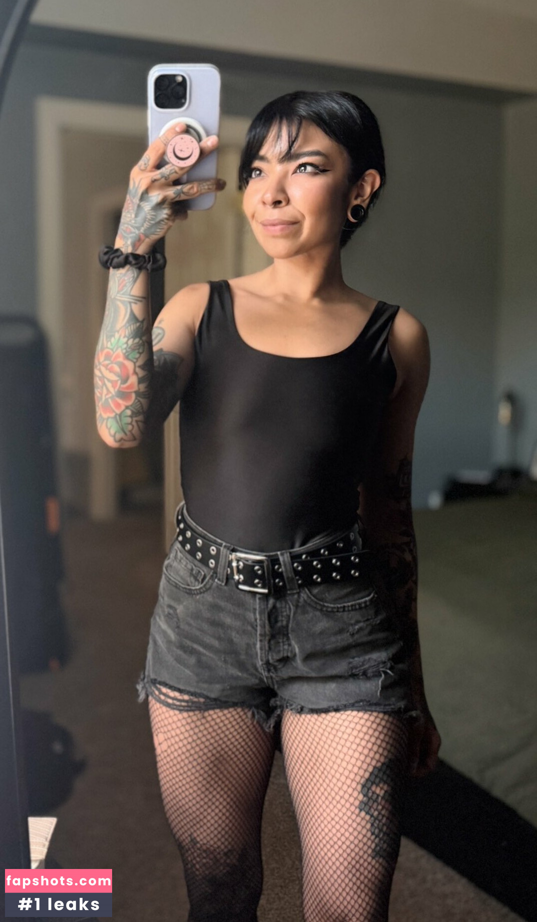 Aileen Senpai gallery photo #28