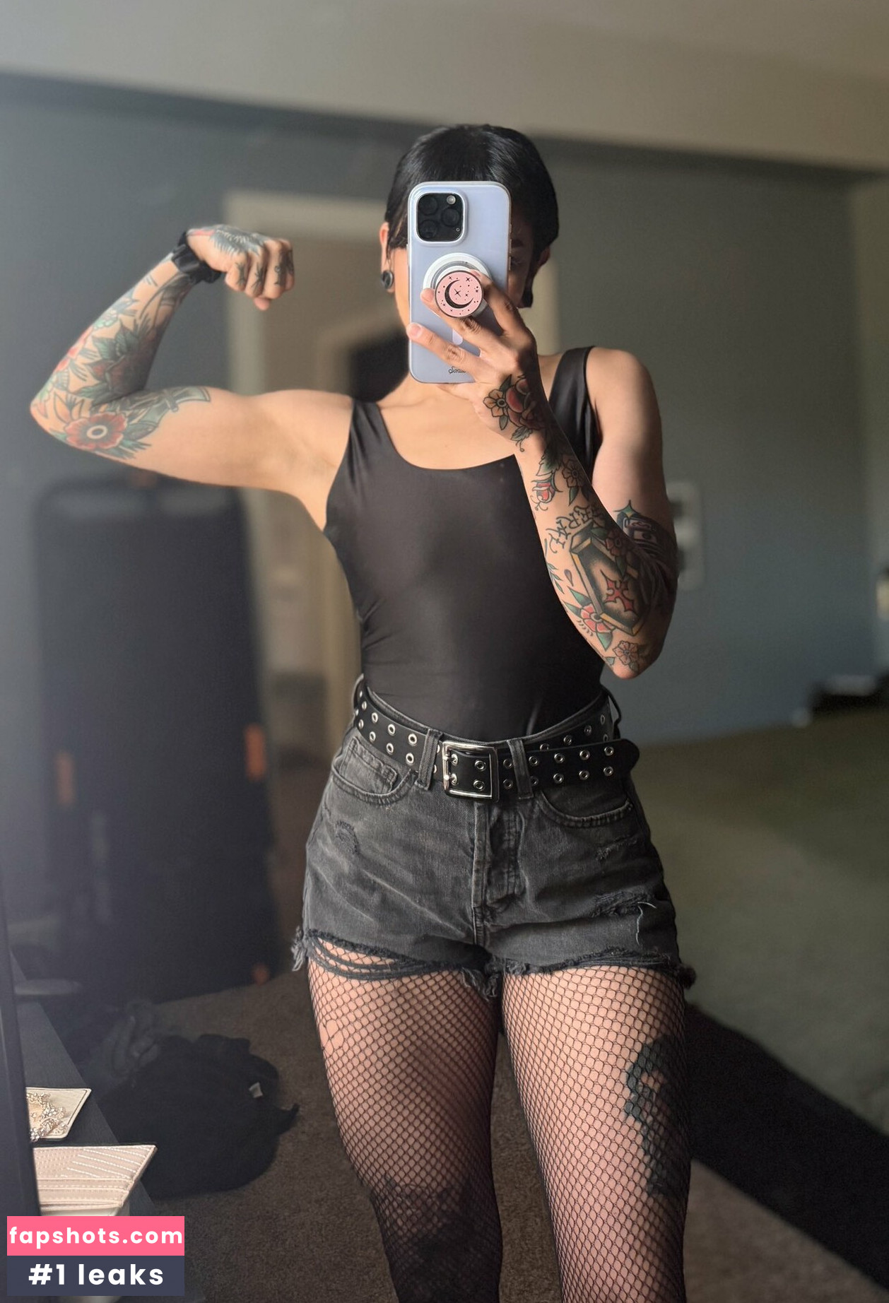 Aileen Senpai gallery photo #31