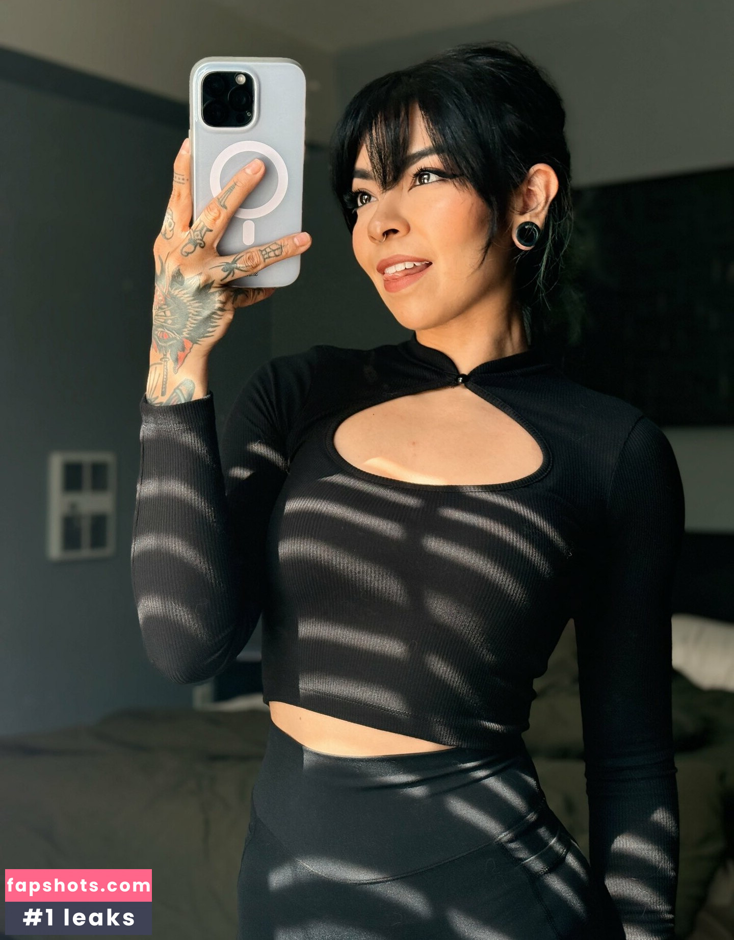 Aileen Senpai gallery photo #32