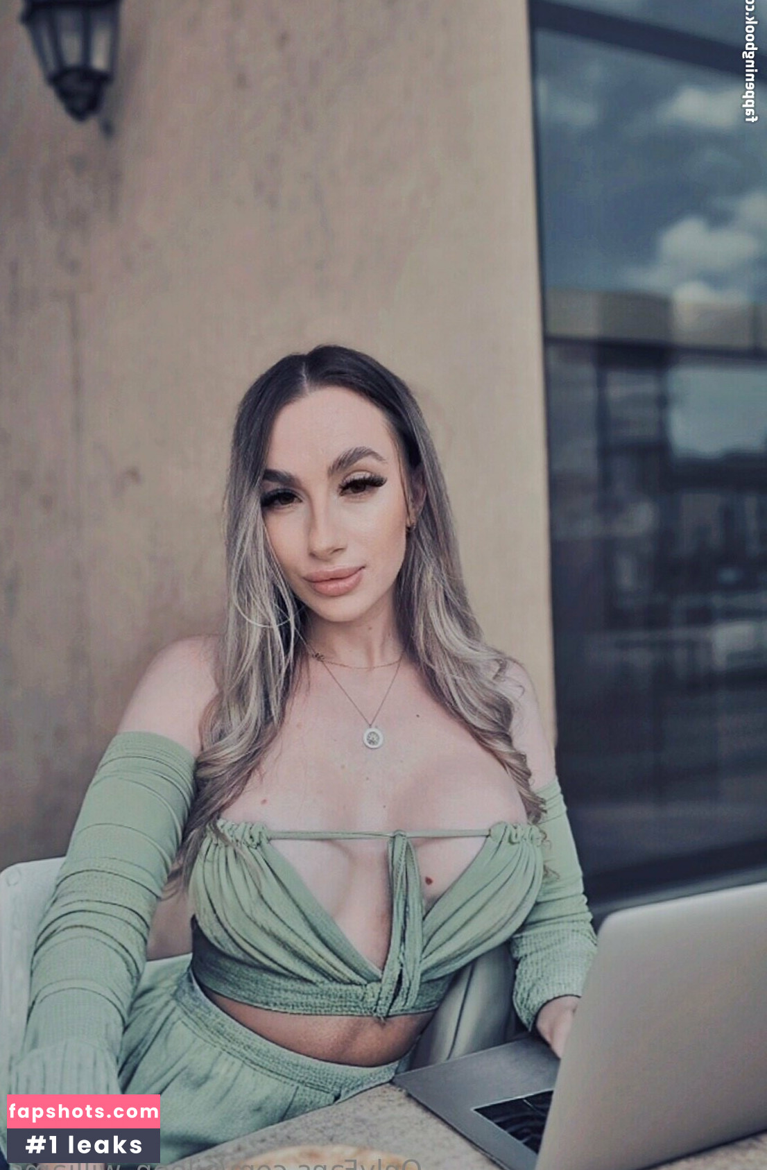 aileen_williams gallery photo #17