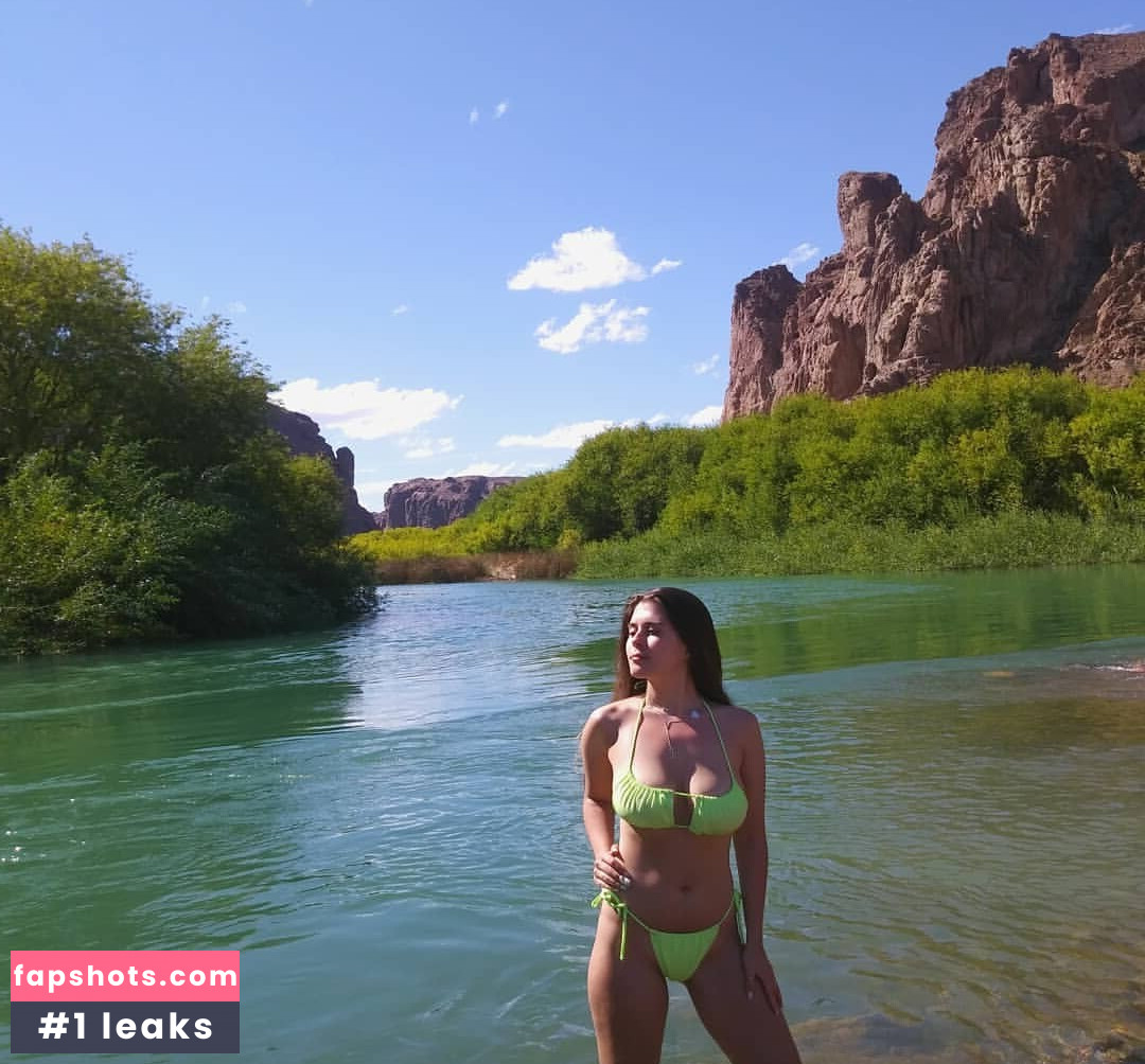 Ailin Marquez gallery photo #25