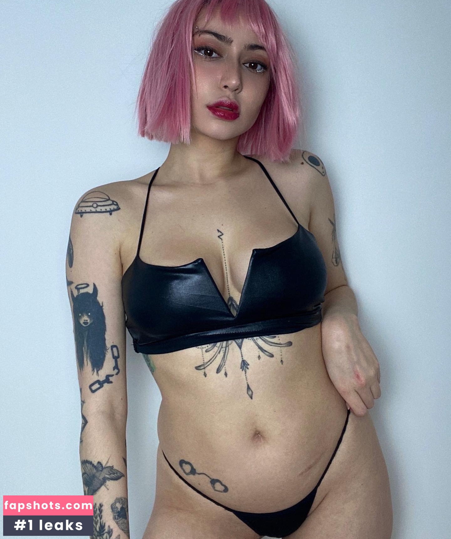 Aime Rizzo gallery photo #23