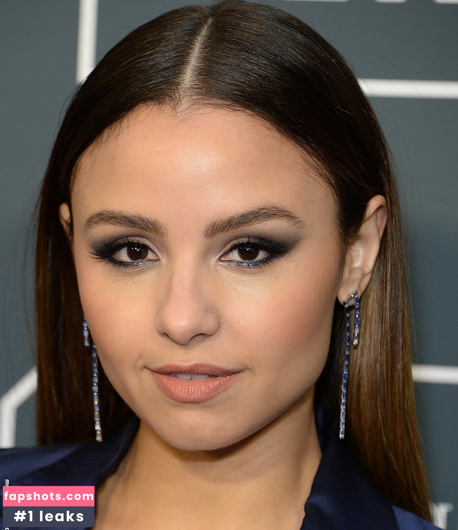 Aimee Carrero gallery photo #19