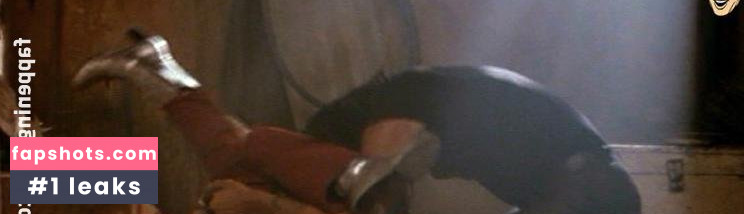 Aimee Graham gallery photo #19