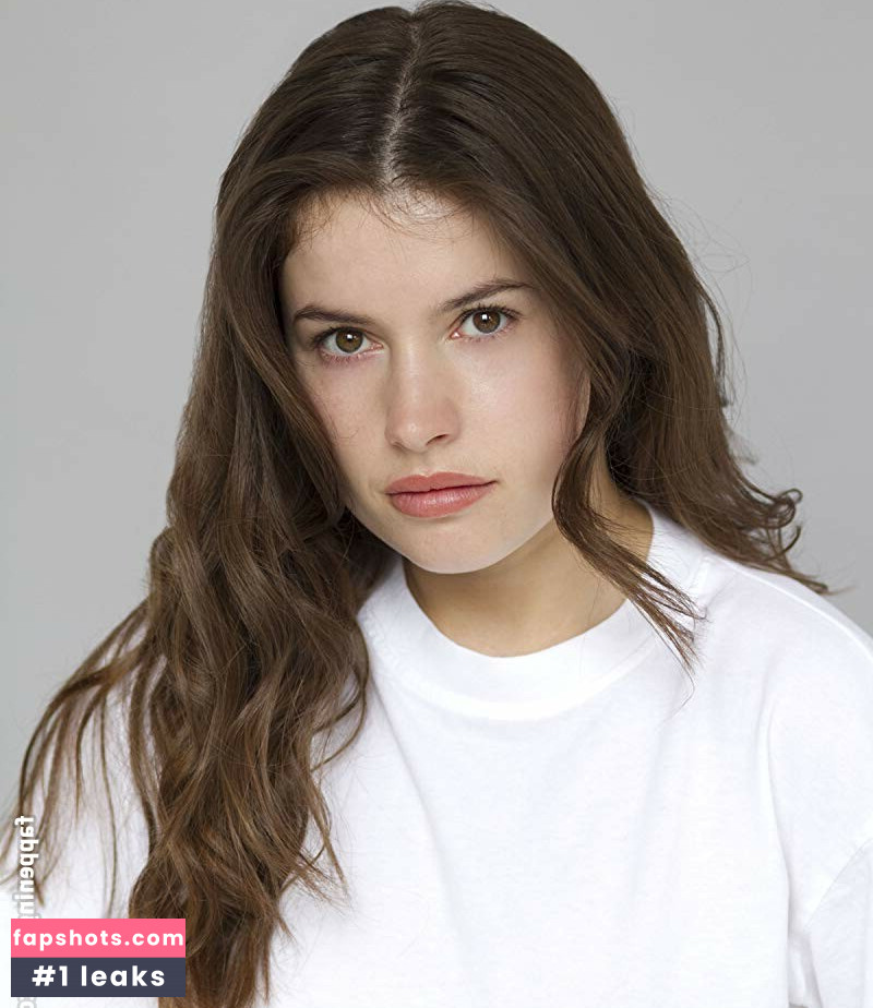 Aimee Kelly gallery photo #10