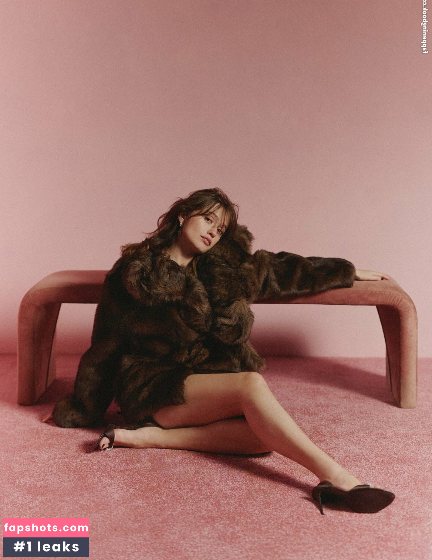 Aimée-Lou Wood gallery photo #17