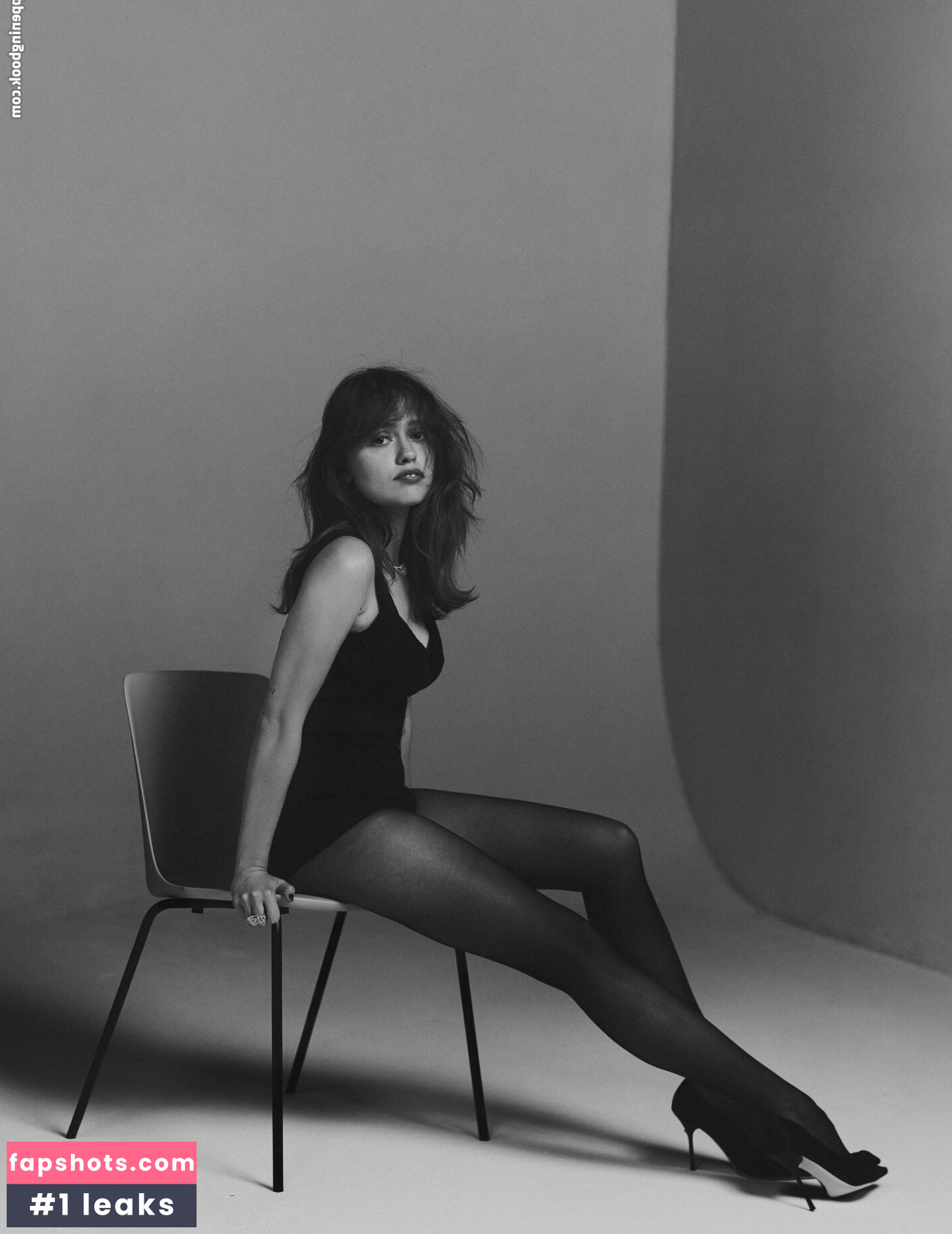 Aimée-Lou Wood gallery photo #18