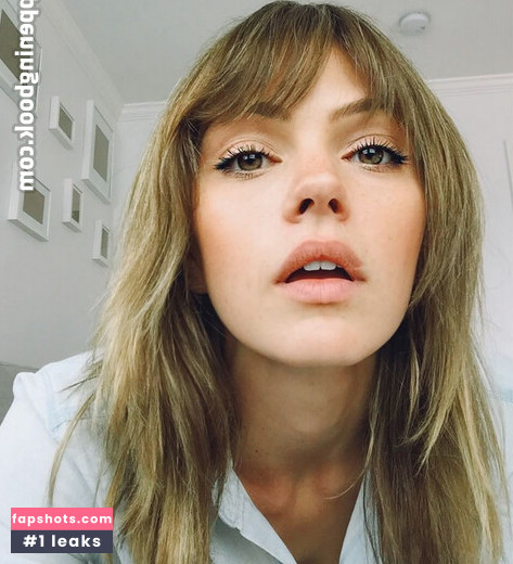 Aimee Richelle Teegarden gallery photo #29