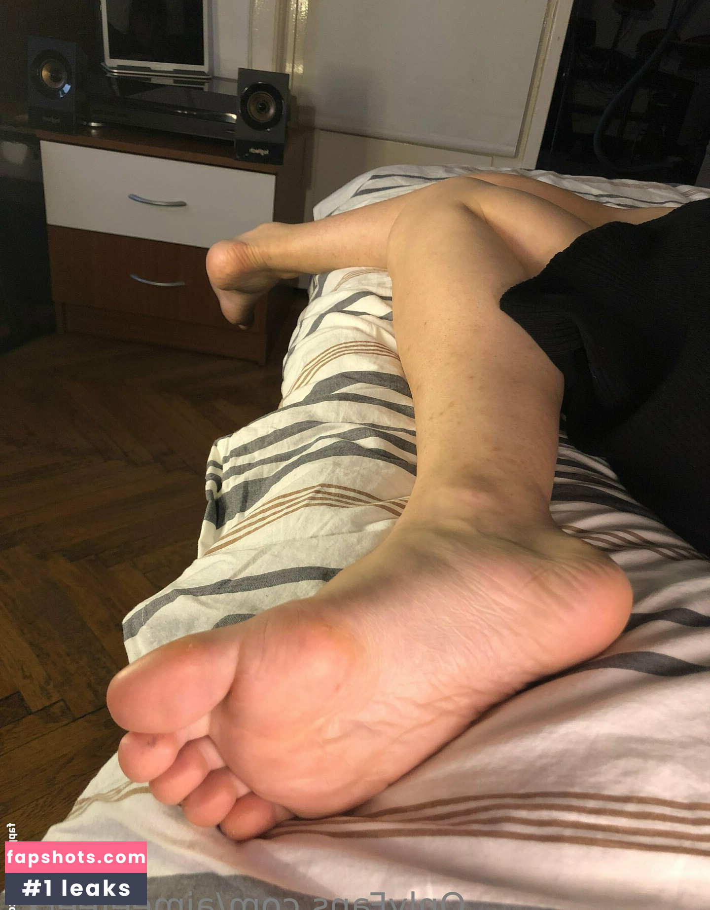 aimeefeetxx Nude Leaks OnlyFans Photos #24 - LeakJerk