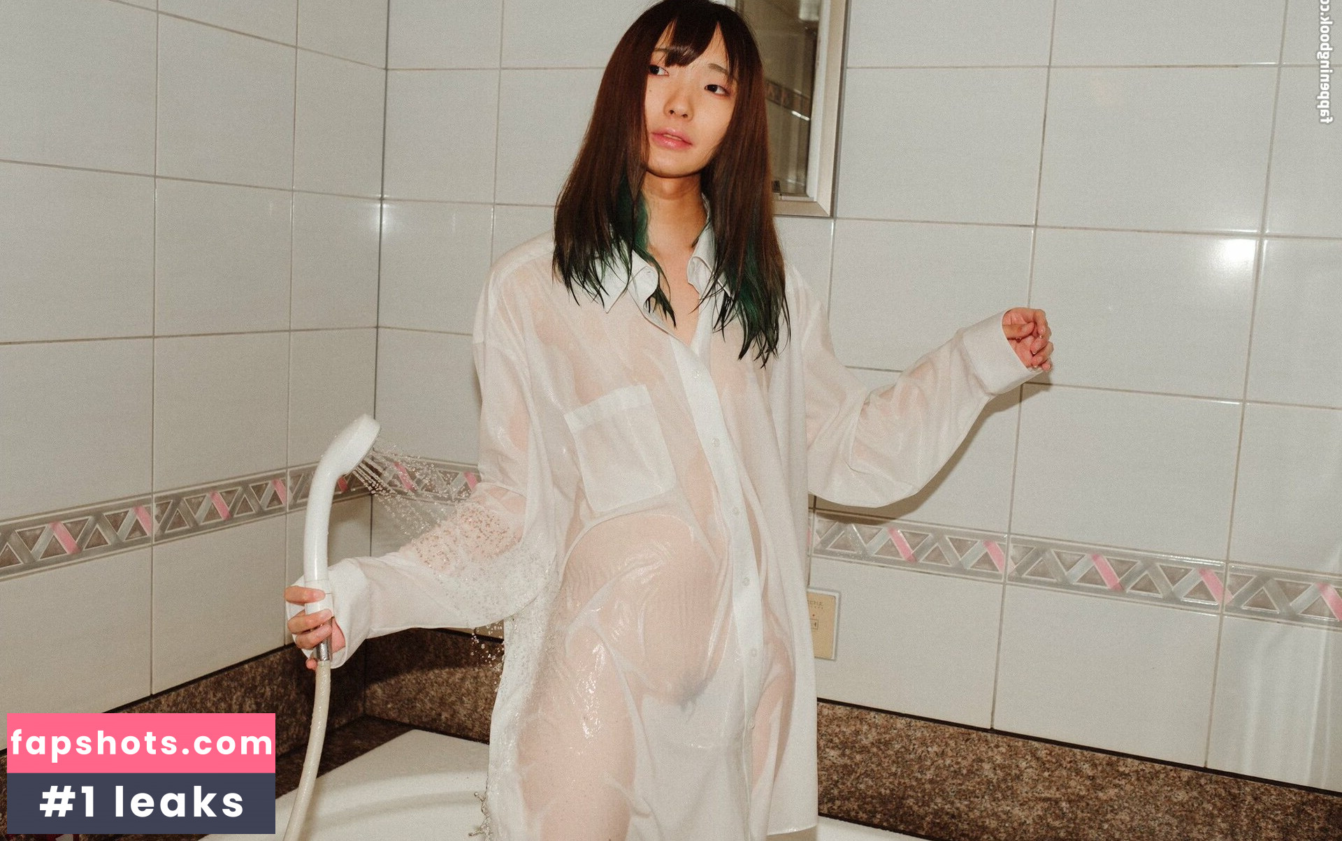 AinasiUsagi gallery photo #36