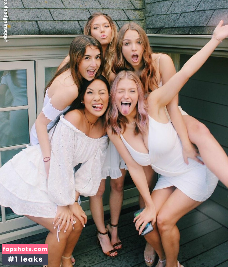 Ainsley Weaver gallery photo #7