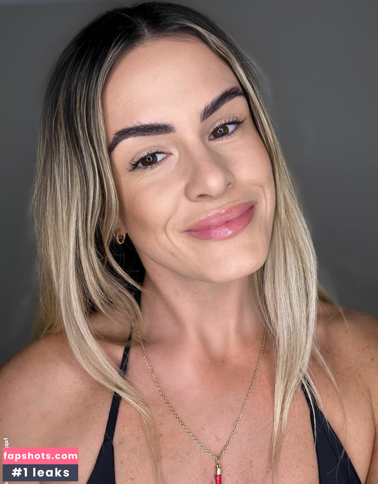 Ainslie Gardiner gallery photo #18