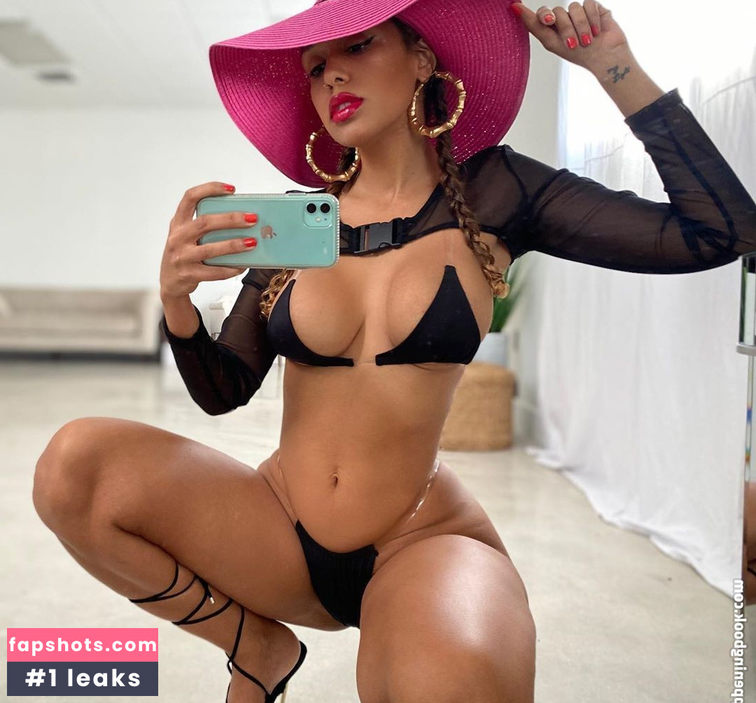 Aisha Thalia gallery photo #50