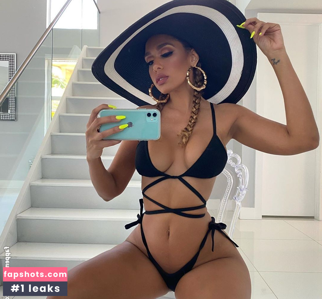 Aisha Thalia gallery photo #57