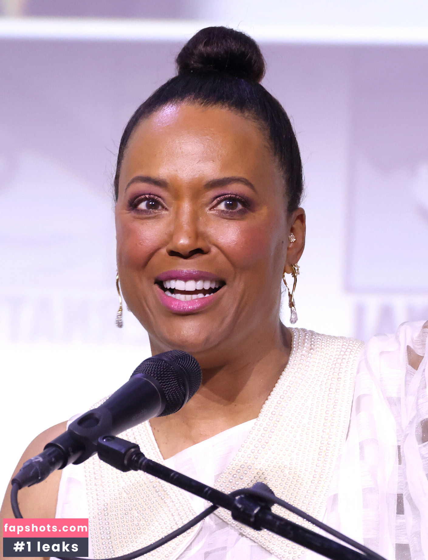 Aisha Tyler Filtración Desnuda OnlyFans Foto #6 - Fapshots