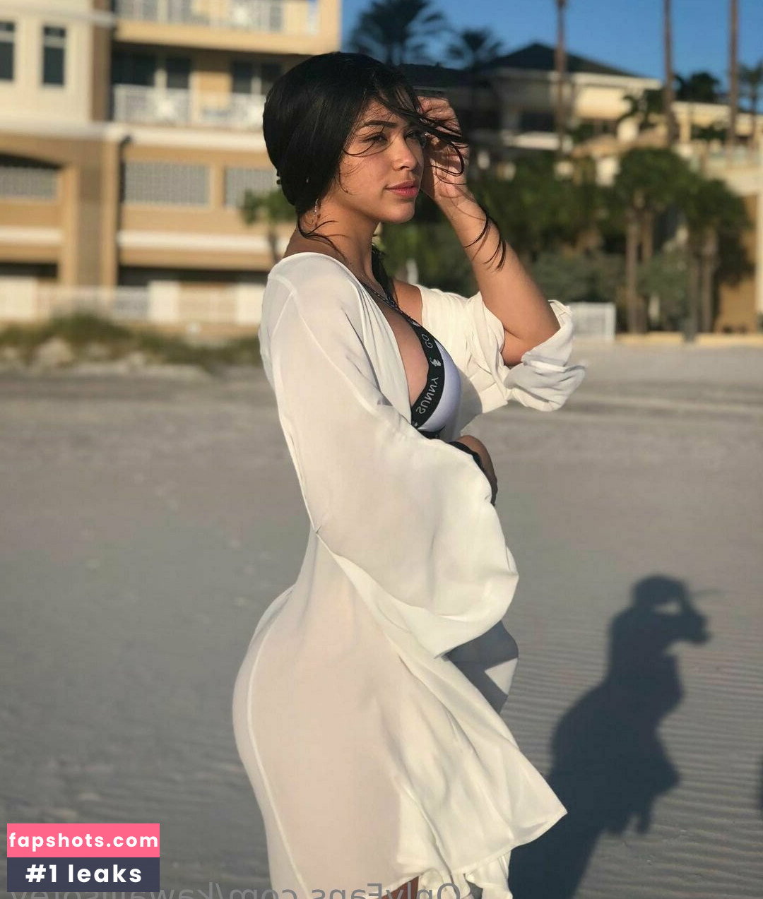 Aishah Sofey gallery photo #57
