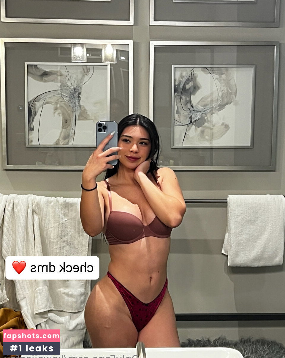 Aishah Sofey gallery photo #323