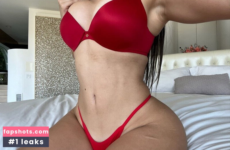 Aishah Sofey gallery photo #382