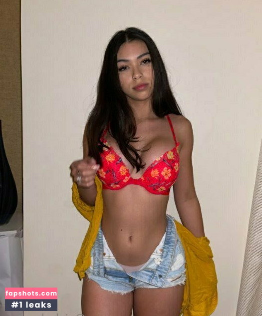 Aishah Sofey gallery photo #407