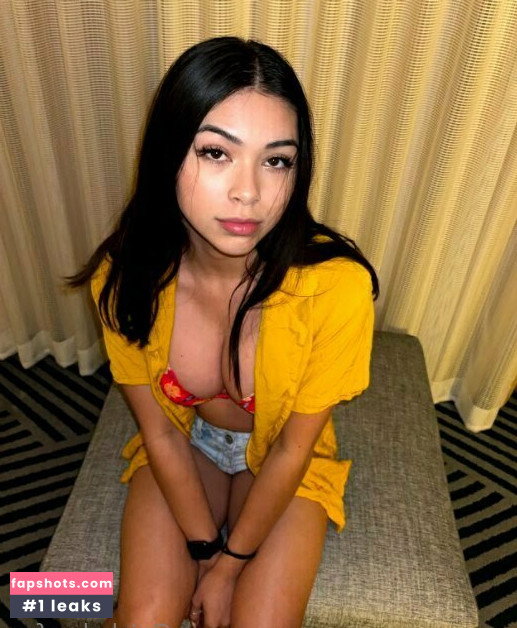 Aishah Sofey gallery photo #531