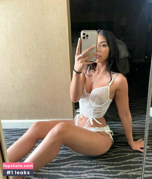Aishah Sofey gallery photo #554