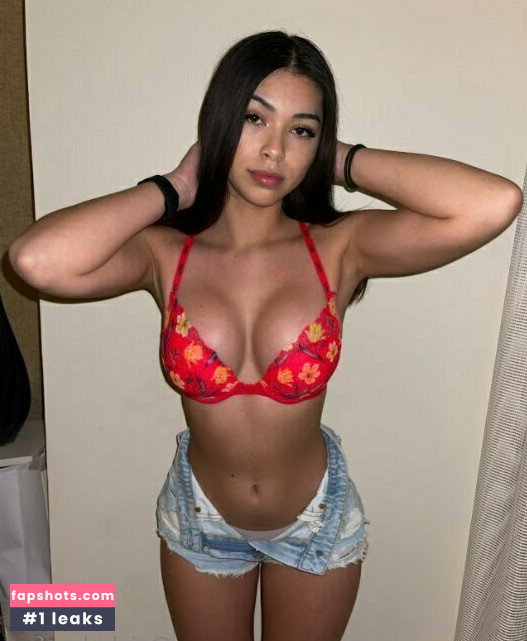 Aishah Sofey gallery photo #601