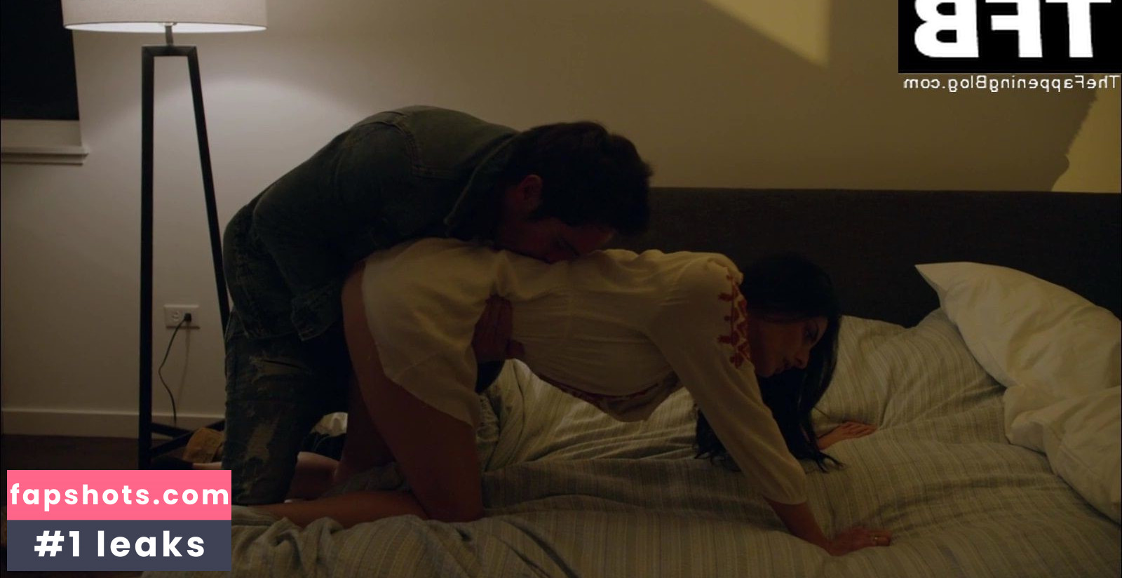 Aislinn Derbez gallery photo #38