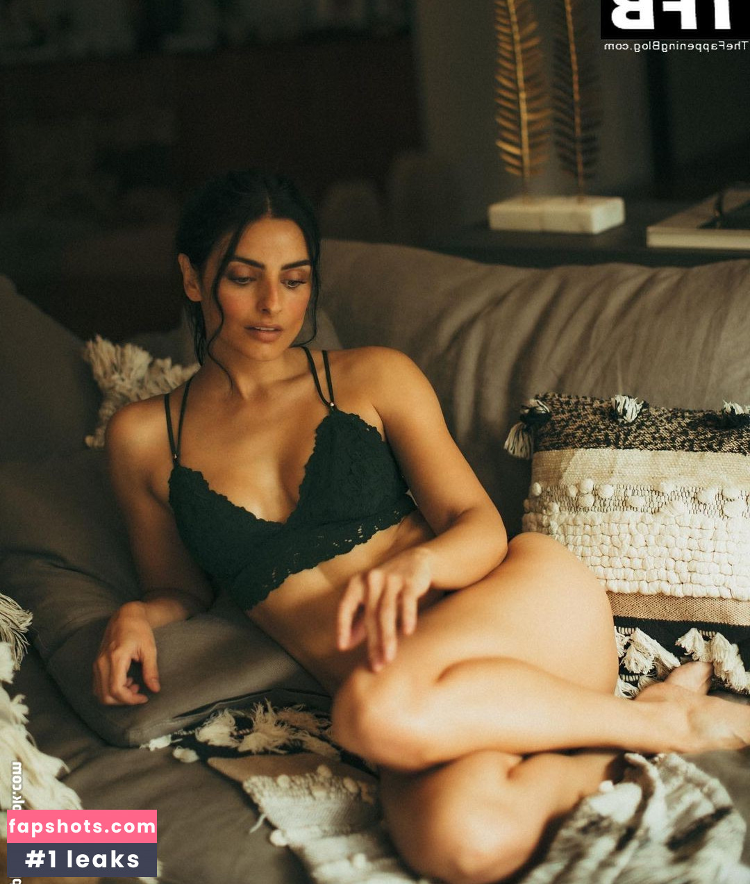 Aislinn Derbez gallery photo #53