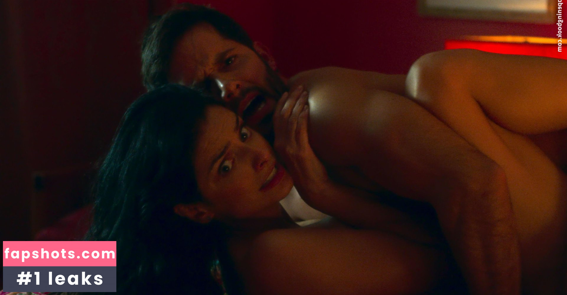 Aislinn Derbez gallery photo #79